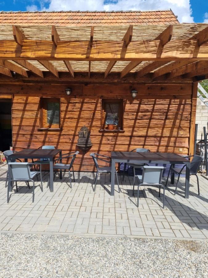 Apartmany Moravia Milovice  Exterior photo